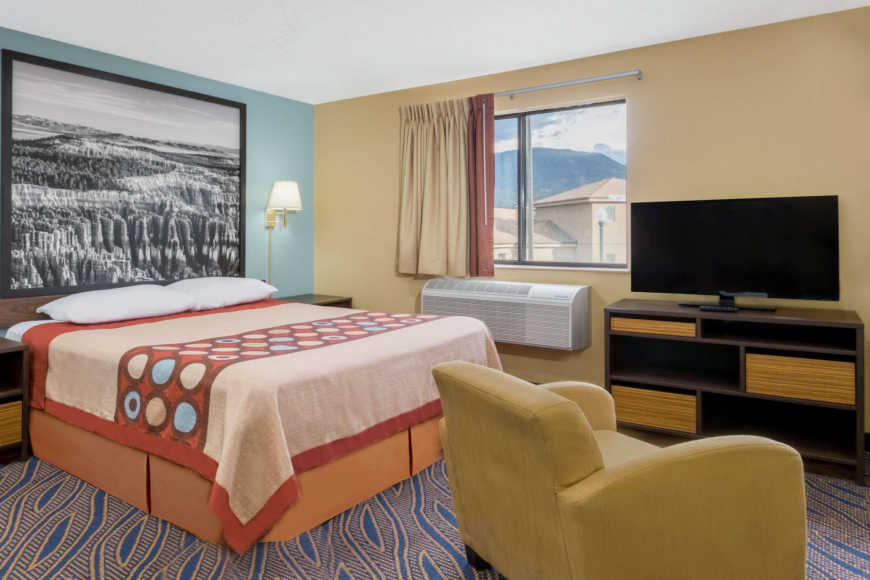 Super 8 By Wyndham Cedar City Extérieur photo