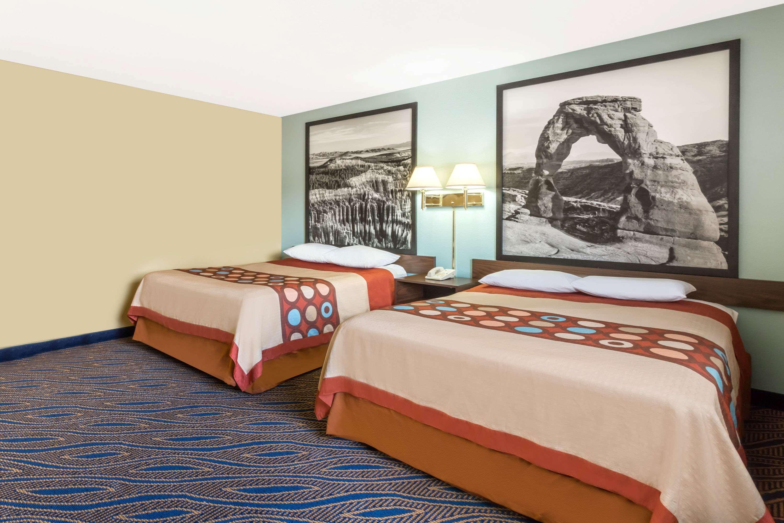 Super 8 By Wyndham Cedar City Extérieur photo
